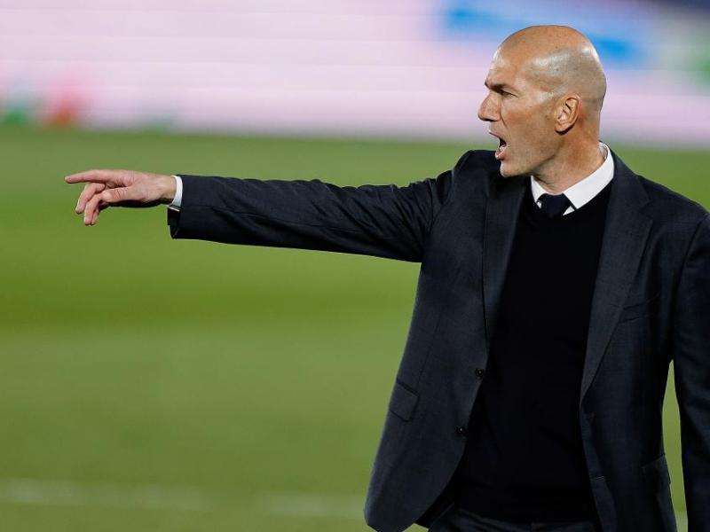 [AS] Lettre ouverte de Zidane : « Je pars parce que le club ne me donne pas la confiance dont j&rsquo;ai besoin&nbsp;»